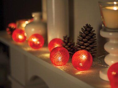 Partylight LED - rode bolletjes - 20 stuks - 10 m - transparante kabel - 24 V (PYL-10-24V-RED-UW)