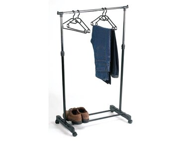 KLEDINGREK - 80 x 43 x 165 cm (MP60)